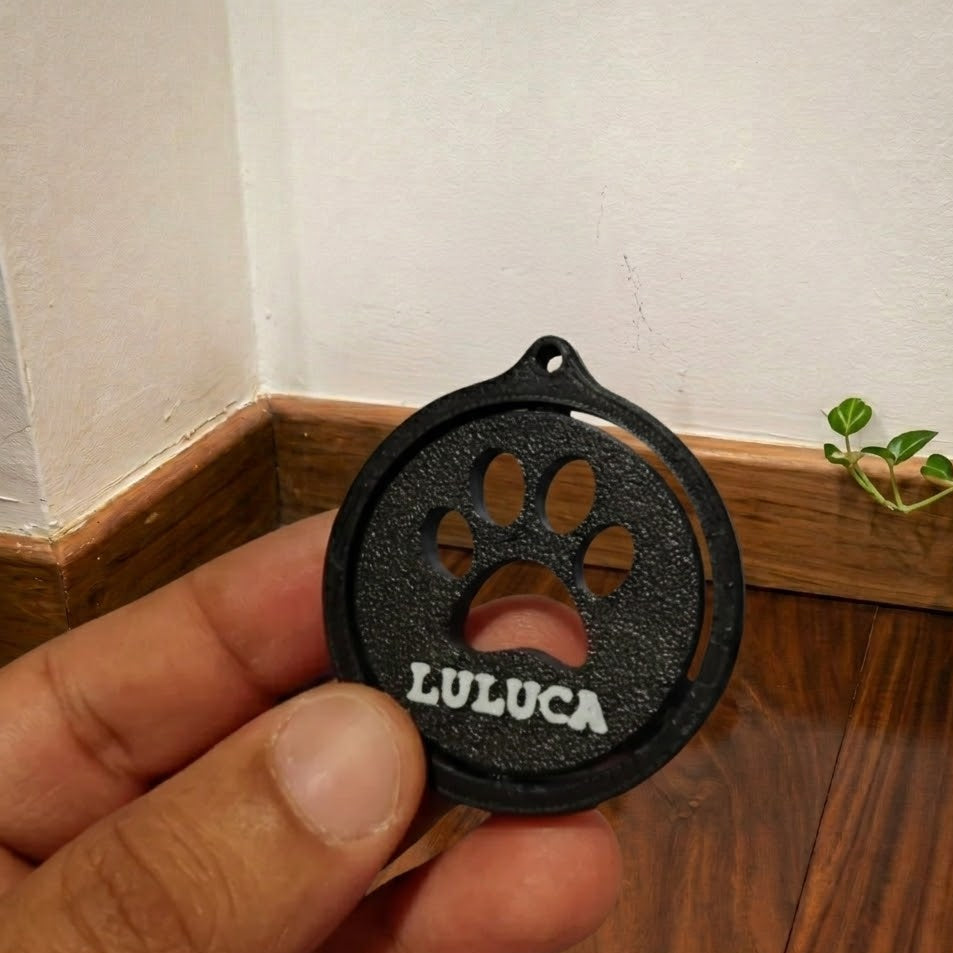 Chaveiro Giratório Pata com Nome Personalizável